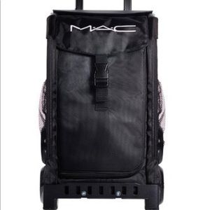 Brand New Mac Zuca